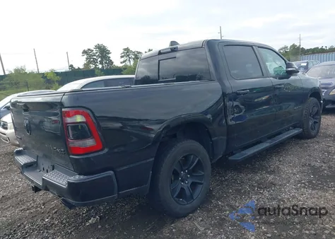 2021 Ram 1500 Big Horn 4X4 5'7 Box из США, поврежденный, VIN 1C6SRFFT1MN573301